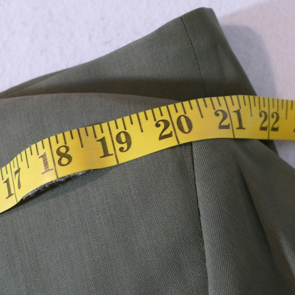 Oleg Cassini Mens Suit 43R Olive Green Wool Pleated Pants Dark Academia Earthy